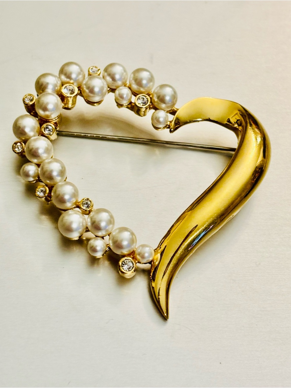 Butler Gold and Pearl Heart Brooch